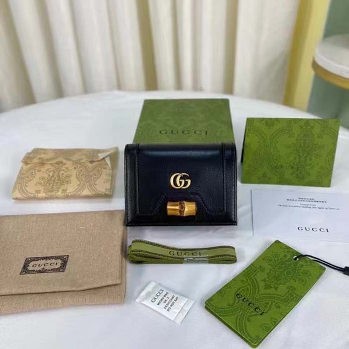 Gucci Unisex GG Diana Medium Wallet Double G Black Leather Bamboo Closure