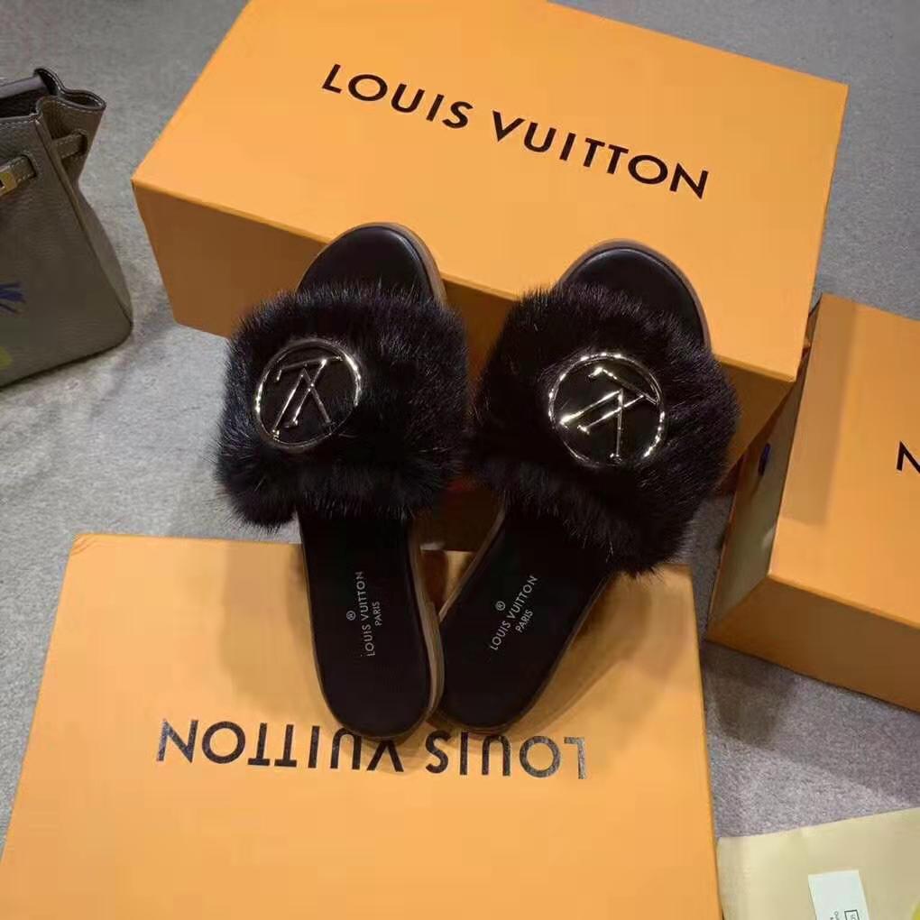 Louis Vuitton LV Women Lock It Mule in Mink and Leather-Black