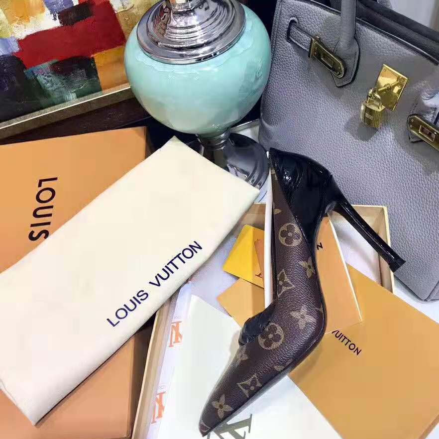 Louis Vuitton LV Women Chérie Pump in Patent Monogram Canvas and Patent Calf Leather