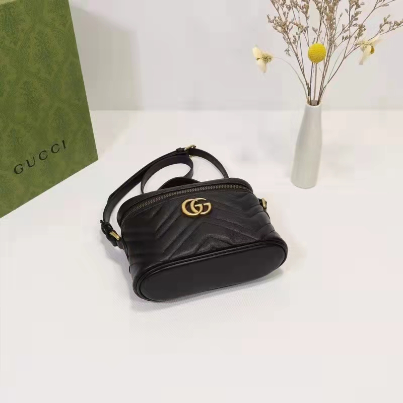 Gucci Unisex GG Marmont Mini Bag Black Chevron Matelassé Leather Double G