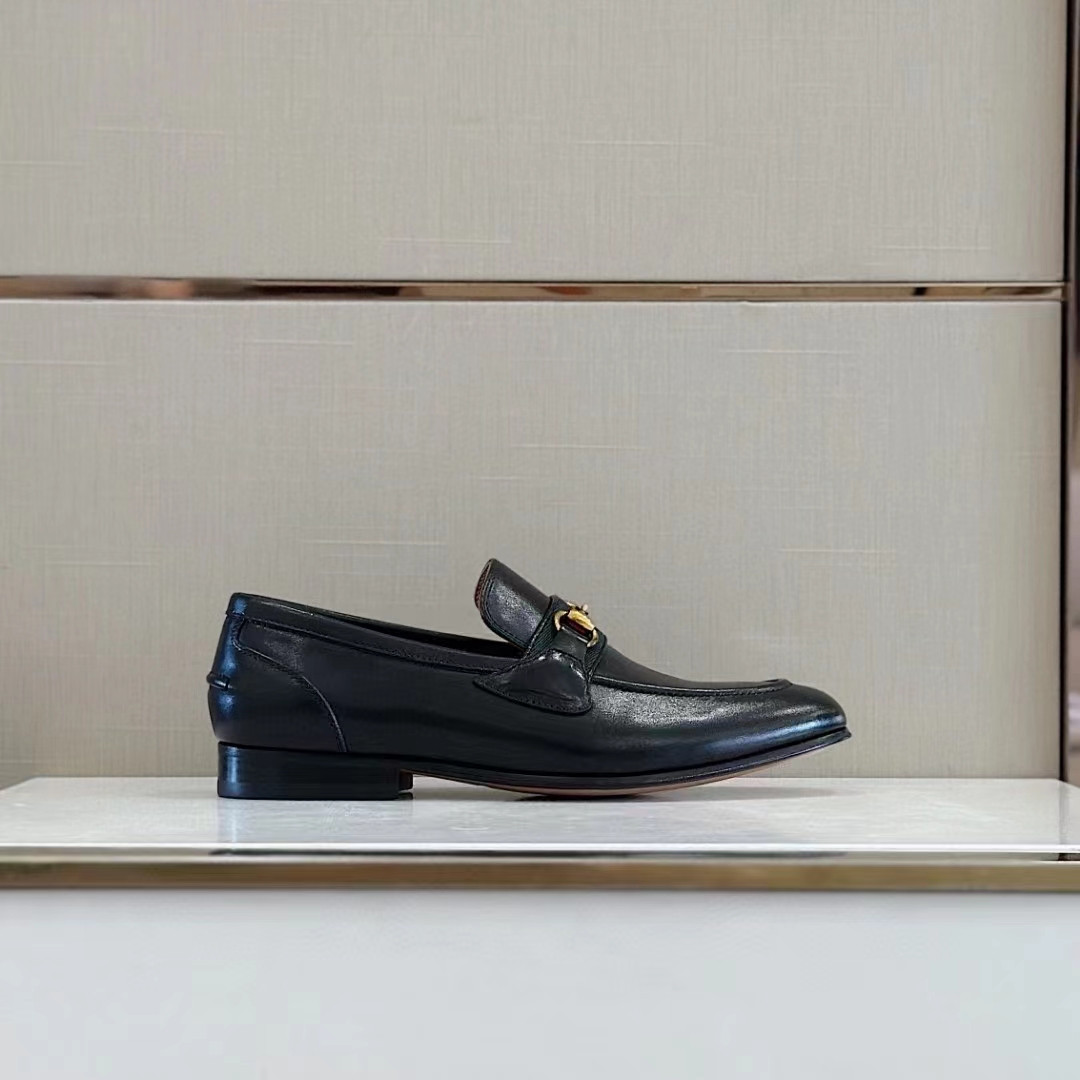 Gucci Unisex GG Loafer Horsebit Soft Black Leather Web Sole Flat 1.5 CM Heel