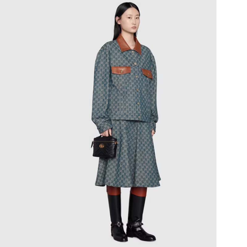 Gucci Unisex GG Marmont Mini Bag Black Chevron Matelassé Leather Double G