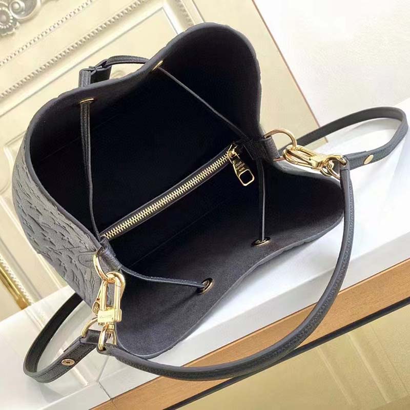 Louis Vuitton LV Women NéoNoé MM Bucket Black Embossed Monogram Empreinte Grained Cowhide
