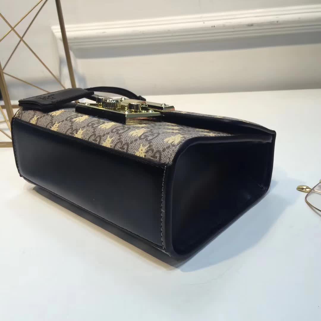 Gucci Padlock Small GG Bees Shoulder Bag in GG Supreme Canvas