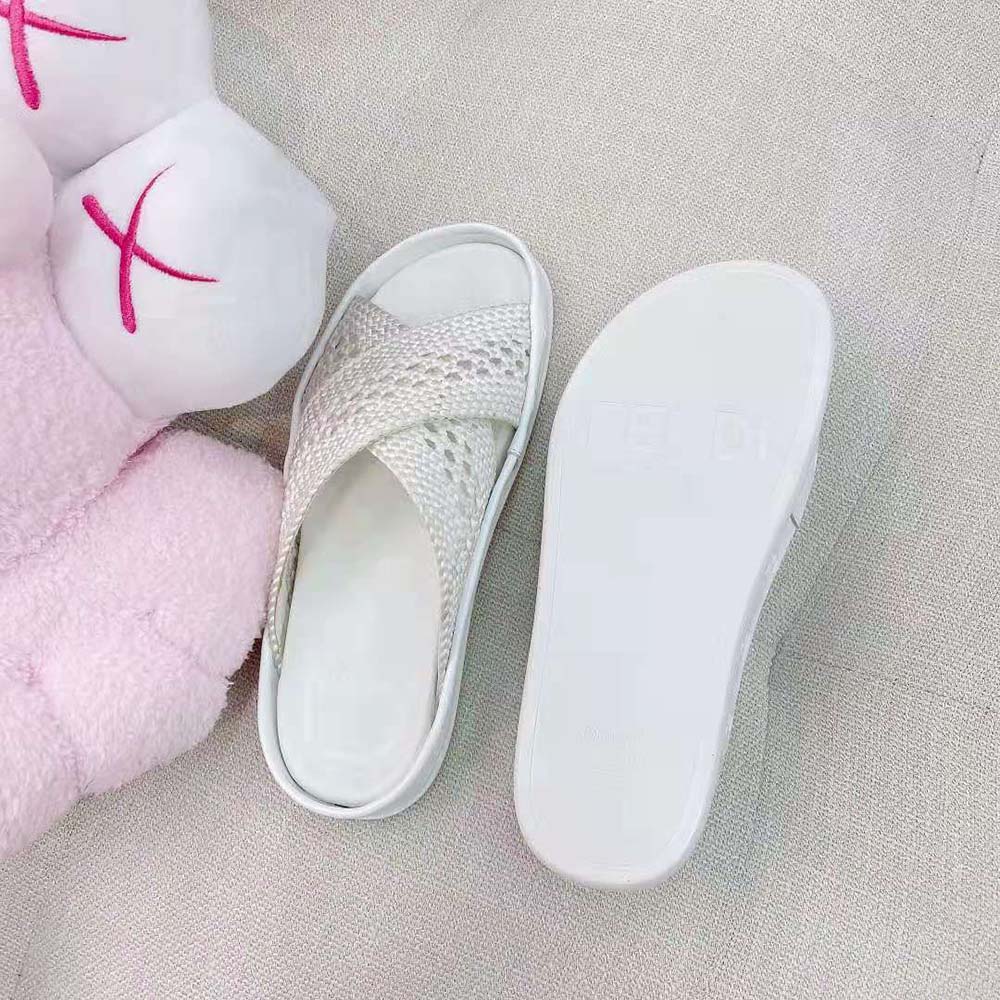 Fendi Women Reflections White Stretch Lace Slides