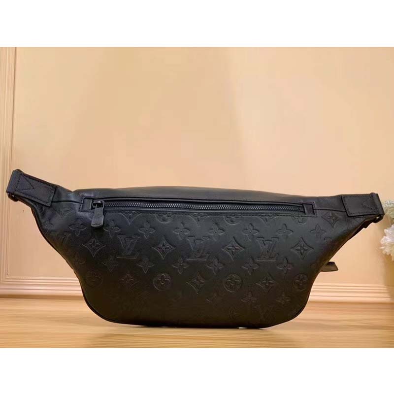 Louis Vuitton LV Unisex Discovery Bumbag PM Monogram Shadow Calf Cowhide Leather