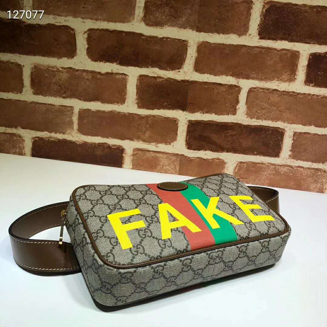 Gucci Unisex ‘Fake/Not’ Print Cosmetic Case GG Supreme Canvas