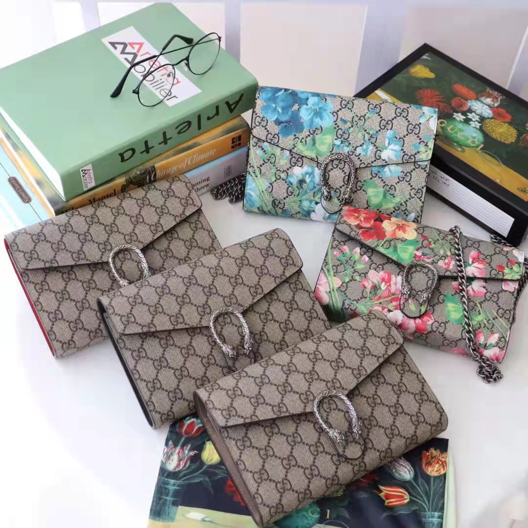 Gucci Women GG Dionysus Blooms Print Mini Chain Bag Beige Ebony Supreme Canvas