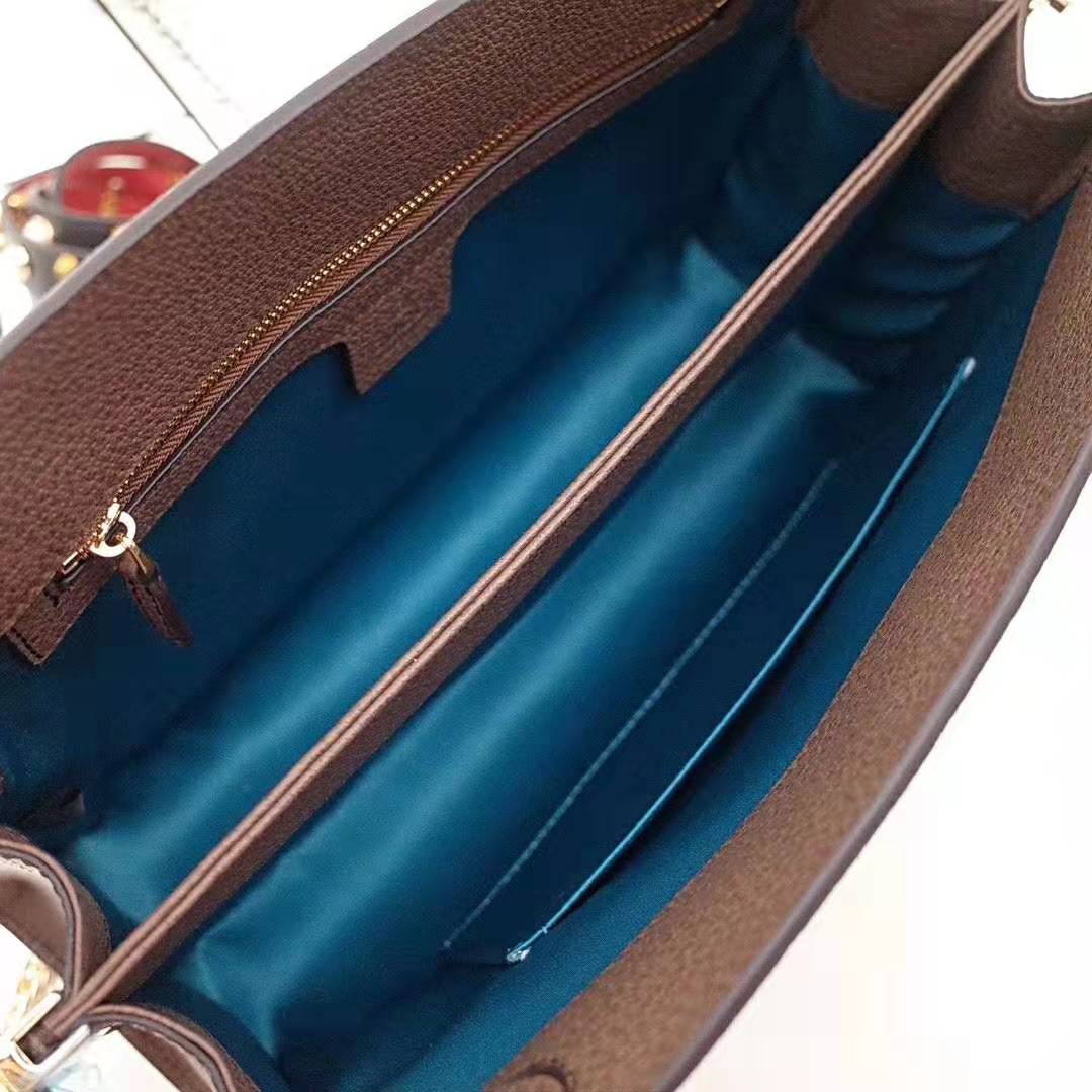 Gucci GG Women Ophidia Medium Shoulder Bag in Beige/Ebony GG Supreme Canvas