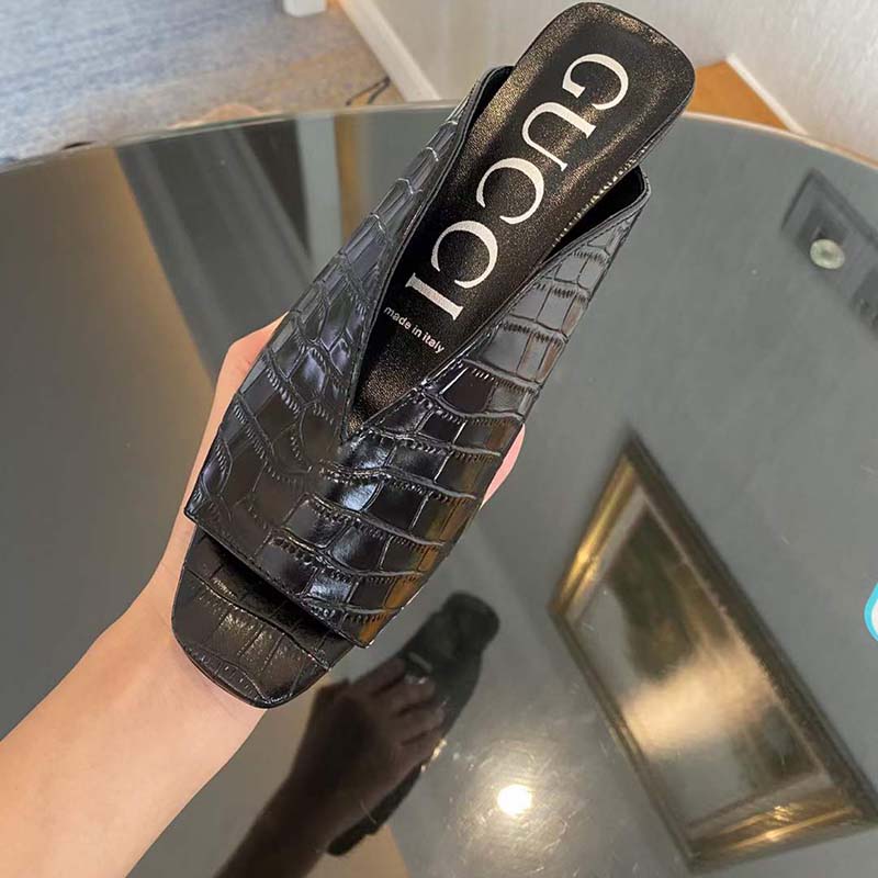 Gucci Women GG Crocodile Print Pump Square Toe Leather Sole Mid 7.6 Cm Heel