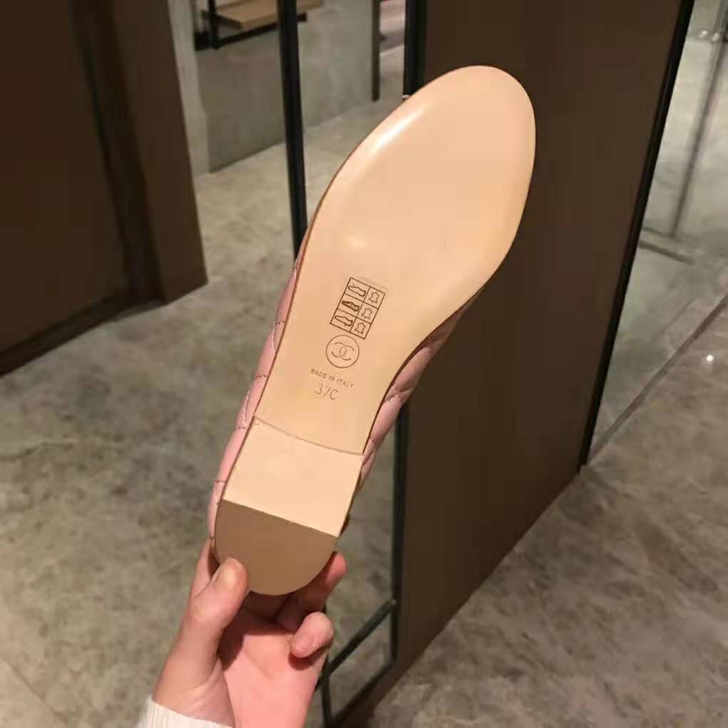 Chanel Women Ballerinas in Aged Calfskin Leather-Pink