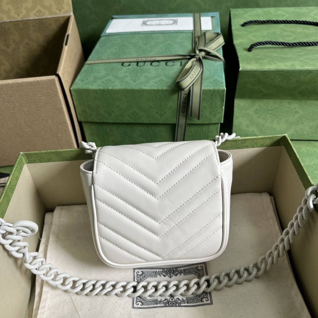 Gucci Women GG Marmont Belt Bag White Chevron Matelassé Leather