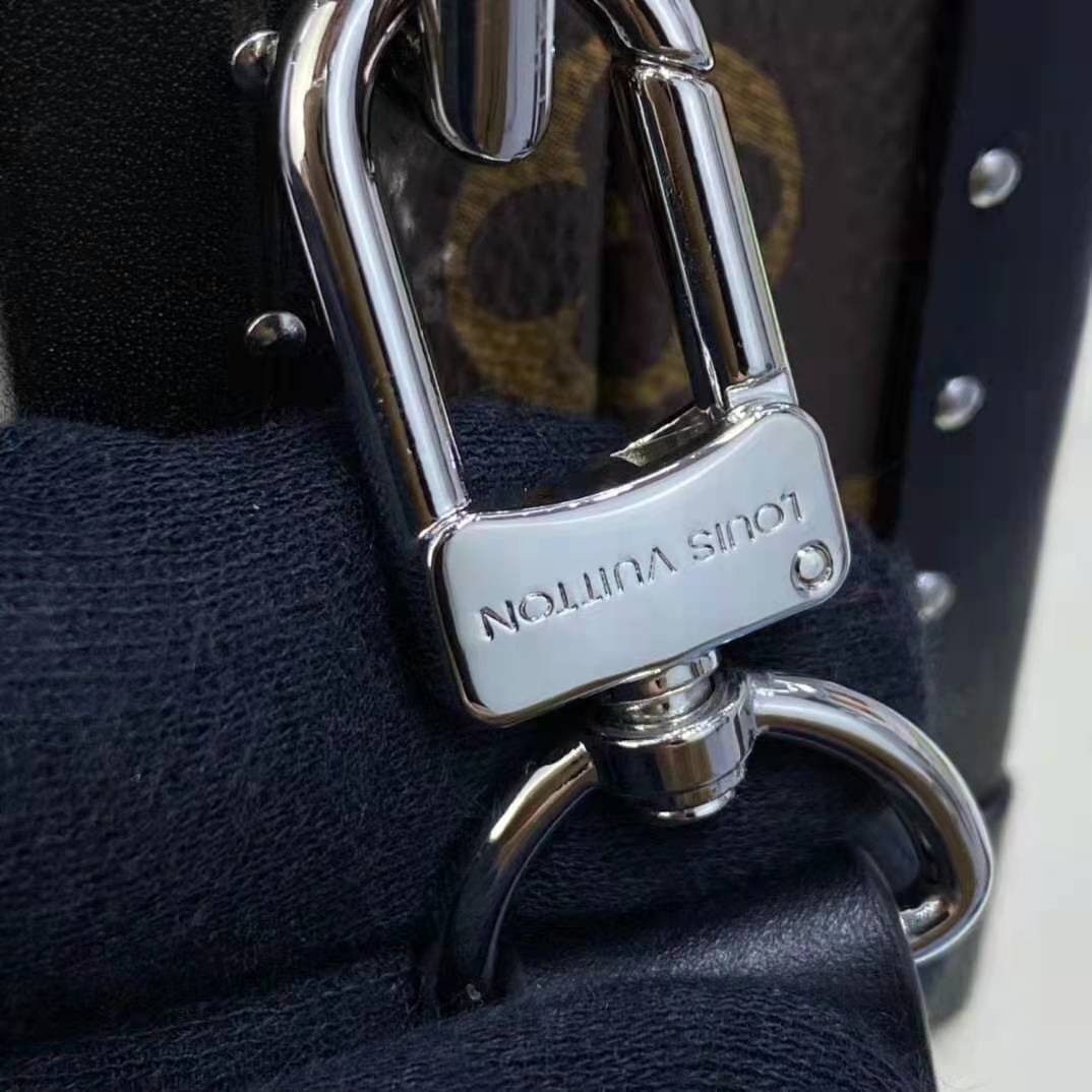 Louis Vuitton LV Unisex Wallet Trunk Monogram Coated Canvas Cowhide Leather