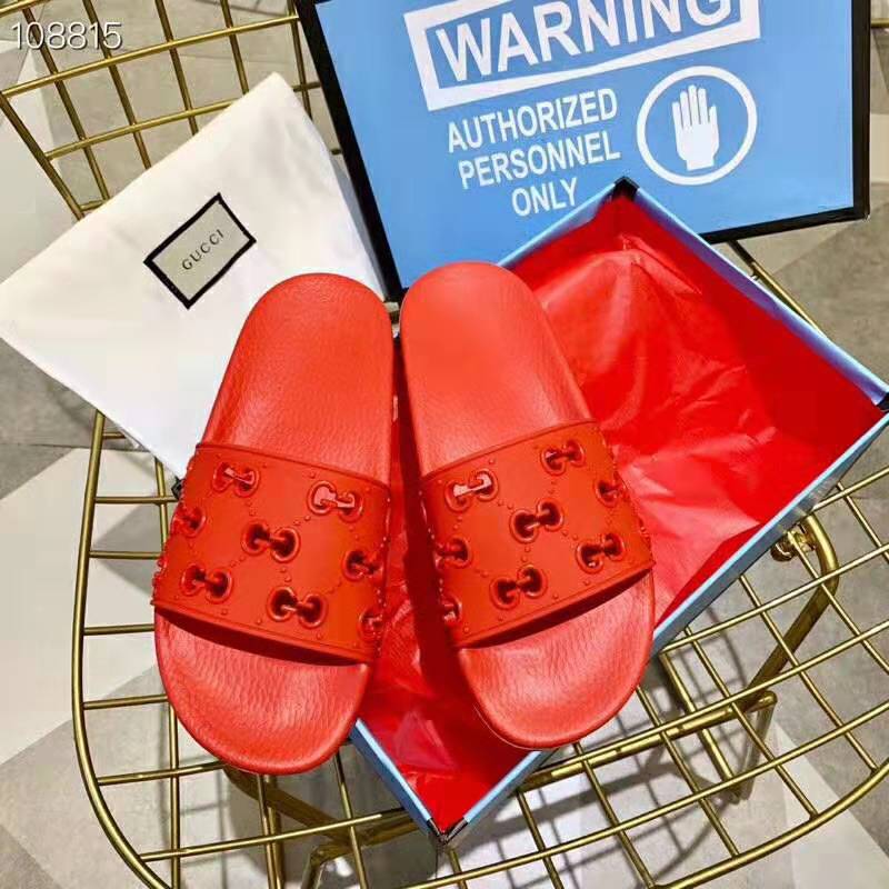 Gucci Men’s Rubber GG Slide Sandal-Red
