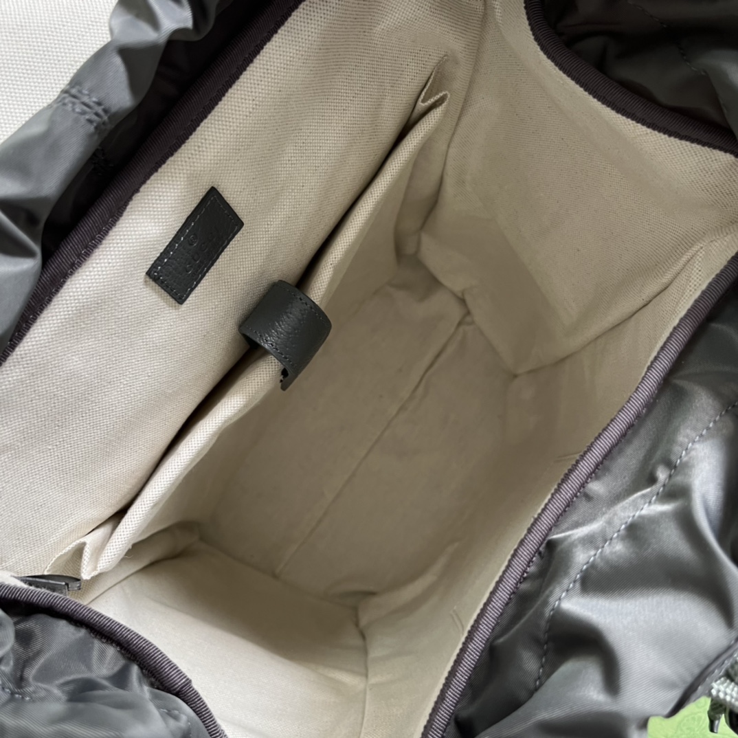 Gucci Unisex Ophidia GG Medium Backpack Grey Black GG Supreme Canvas