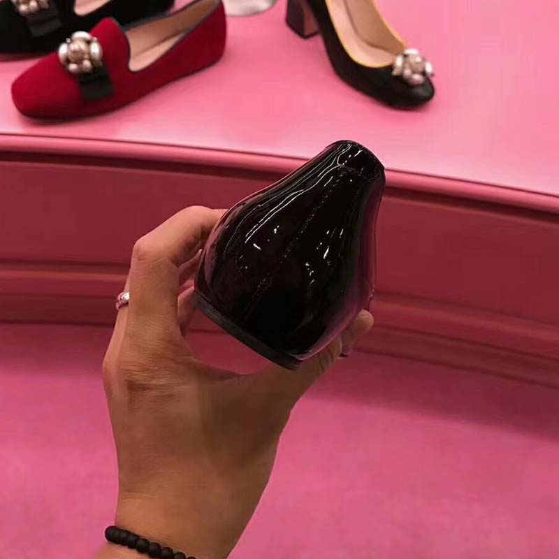Gucci Women Shoes Patent Leather Ballet Flat with Bee 10mm Heel-Black