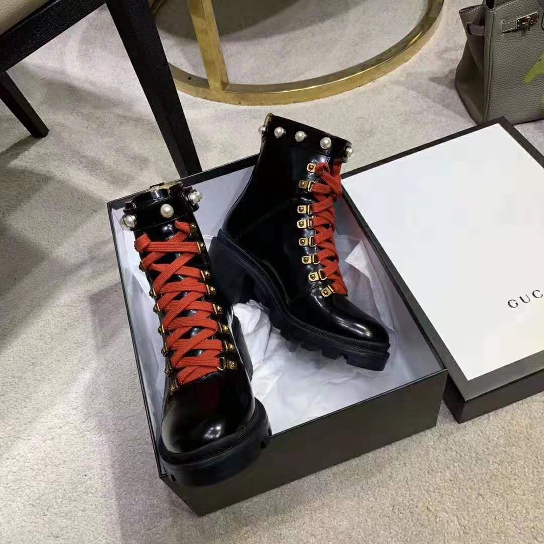 Gucci Women Leather Ankle Boot with Red Laces in Black Shiny Leather