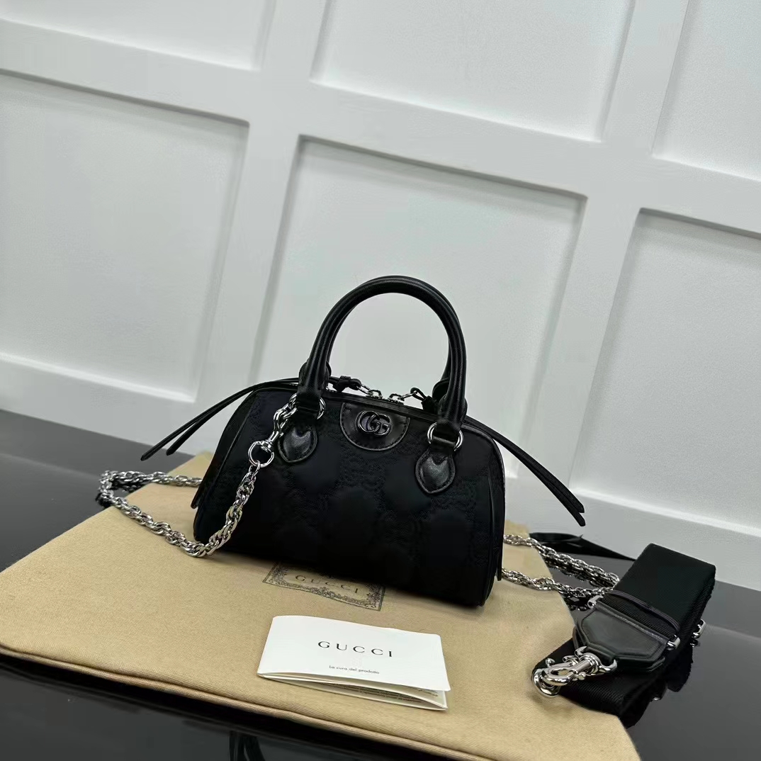 Gucci Unisex GG Matelassé Mini Bag Black GG Matelassé Nylon Leather Double G