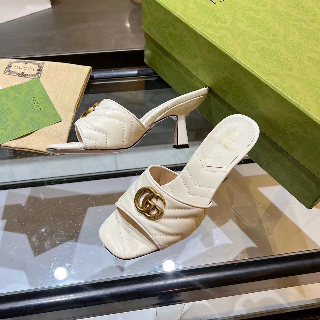 Gucci Women GG Double G Slide Sandal White Chevron Matelassé Leather 7.6 cm Heel