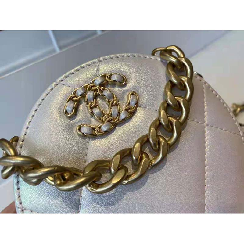 Chanel Women Chanel 19 Clutch with Chain Lambskin Gold Silver-Tone Ruthenium White
