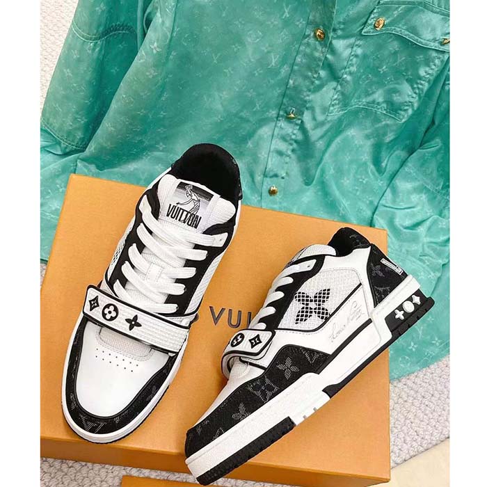 Louis Vuitton LV Unisex Trainer Sneaker Black Monogram Denim Rubber Outsole Monogram Flowers
