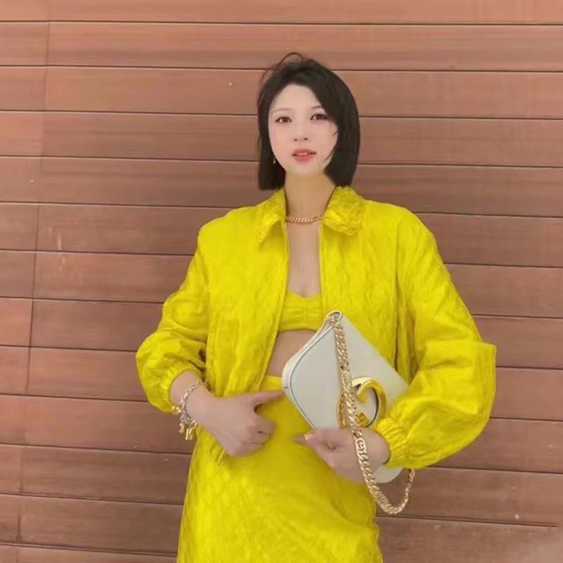 Gucci Women GG Blondie Shoulder Bag White Leather Round Interlocking G