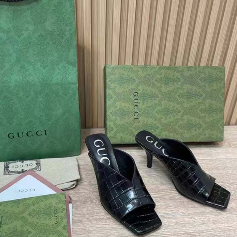 Gucci Women GG Crocodile Print Pump Black Square Toe Mid Heel