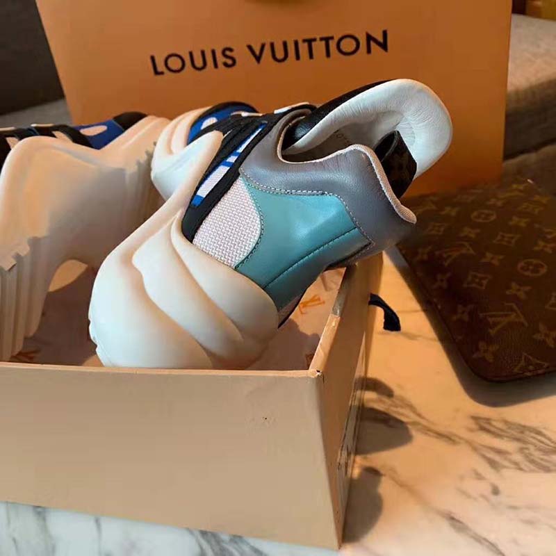 Louis Vuitton LV Unisex LV Archlight Sneaker in Calf Leather and Technical Fabric-Blue