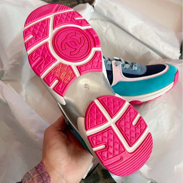 Chanel Women CC Low Top Logo Sneakers Calfskin Suede Blue Leather