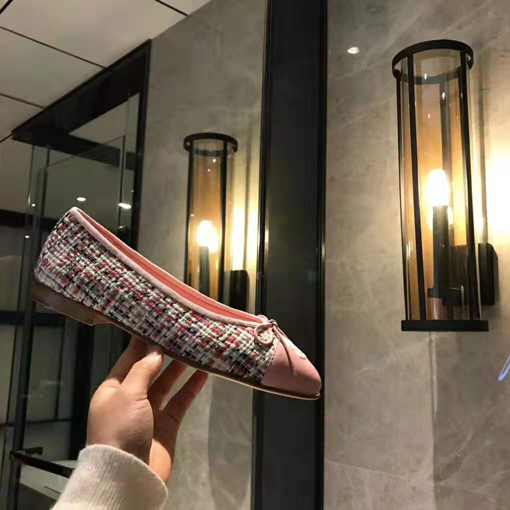 Chanel Women Ballerinas in Tweed Fabrics-Pink