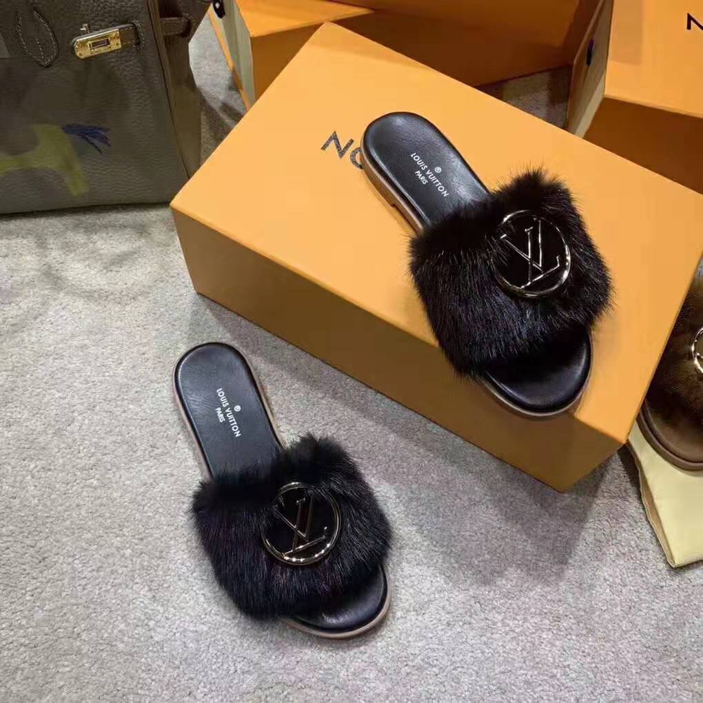 Louis Vuitton LV Women Lock It Mule in Mink and Leather-Black
