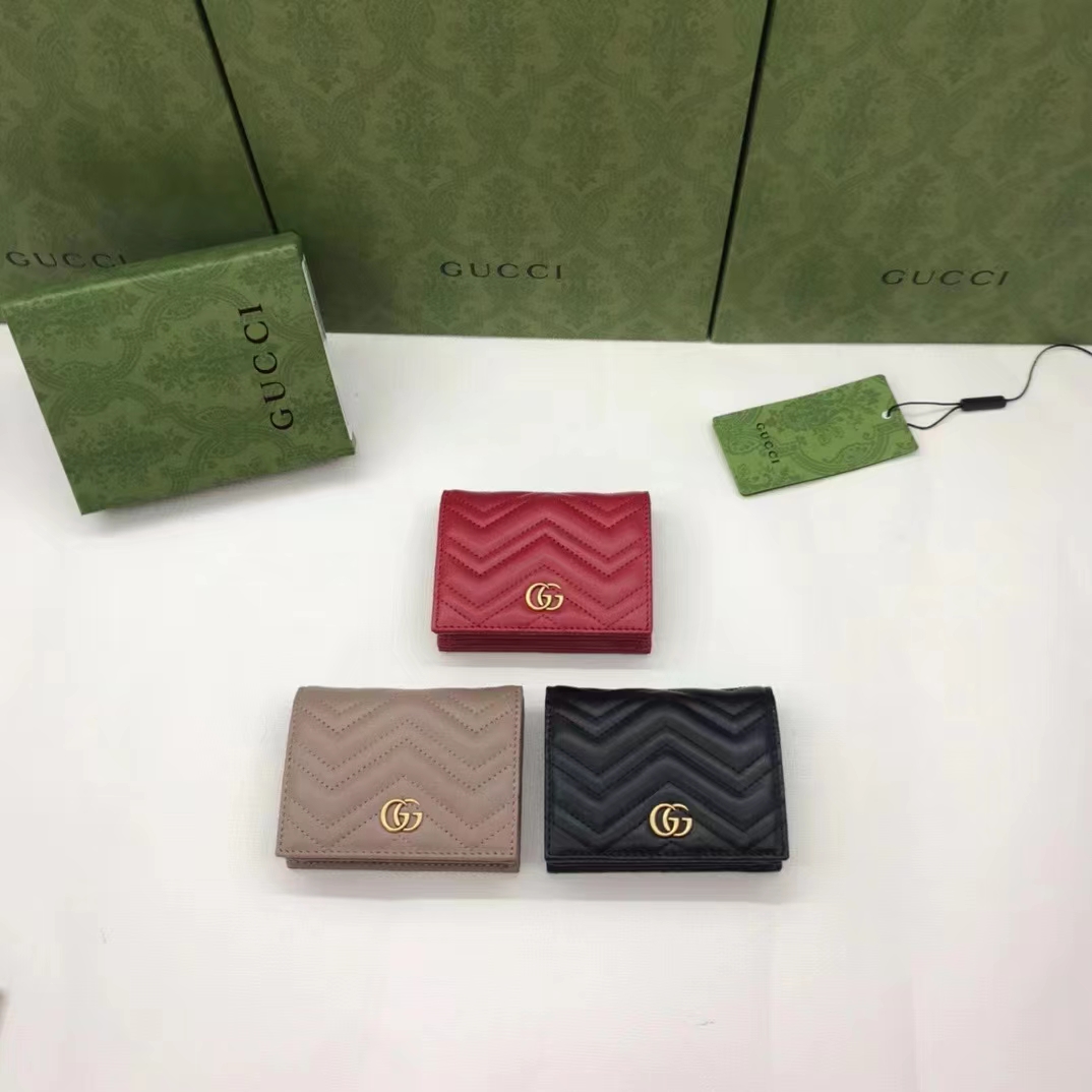 Gucci Unisex GG Marmont Matelassé Card Case Wallet Rose Beige Chevron Leather