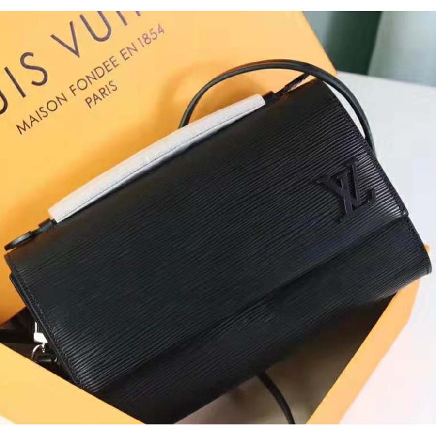 Louis Vuitton LV Women Cléry Pochette Bag in Epi Grained Cowhide Leather-Black