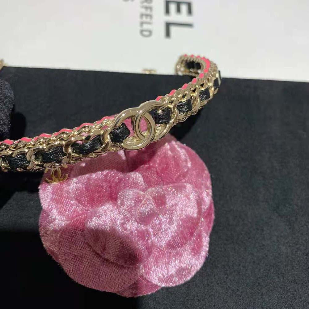 Chanel Women Choker in Metal and Calfskin