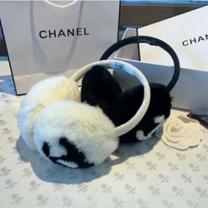 Chanel CC Women Earmuffs Winter Sports Ear Protectors White Black Wool