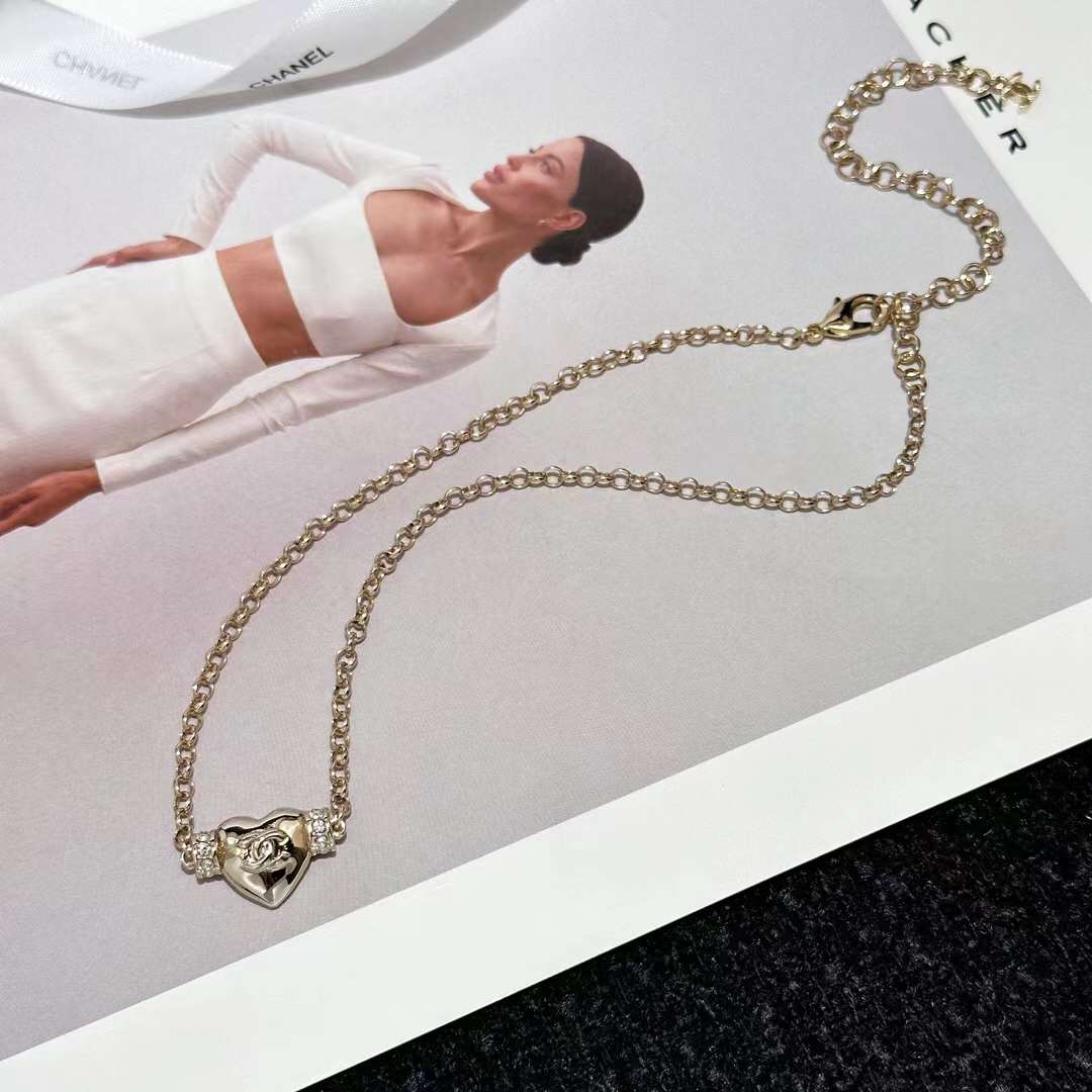 Chanel Women CC Pendant Choker Metal Strass Gold Crystal