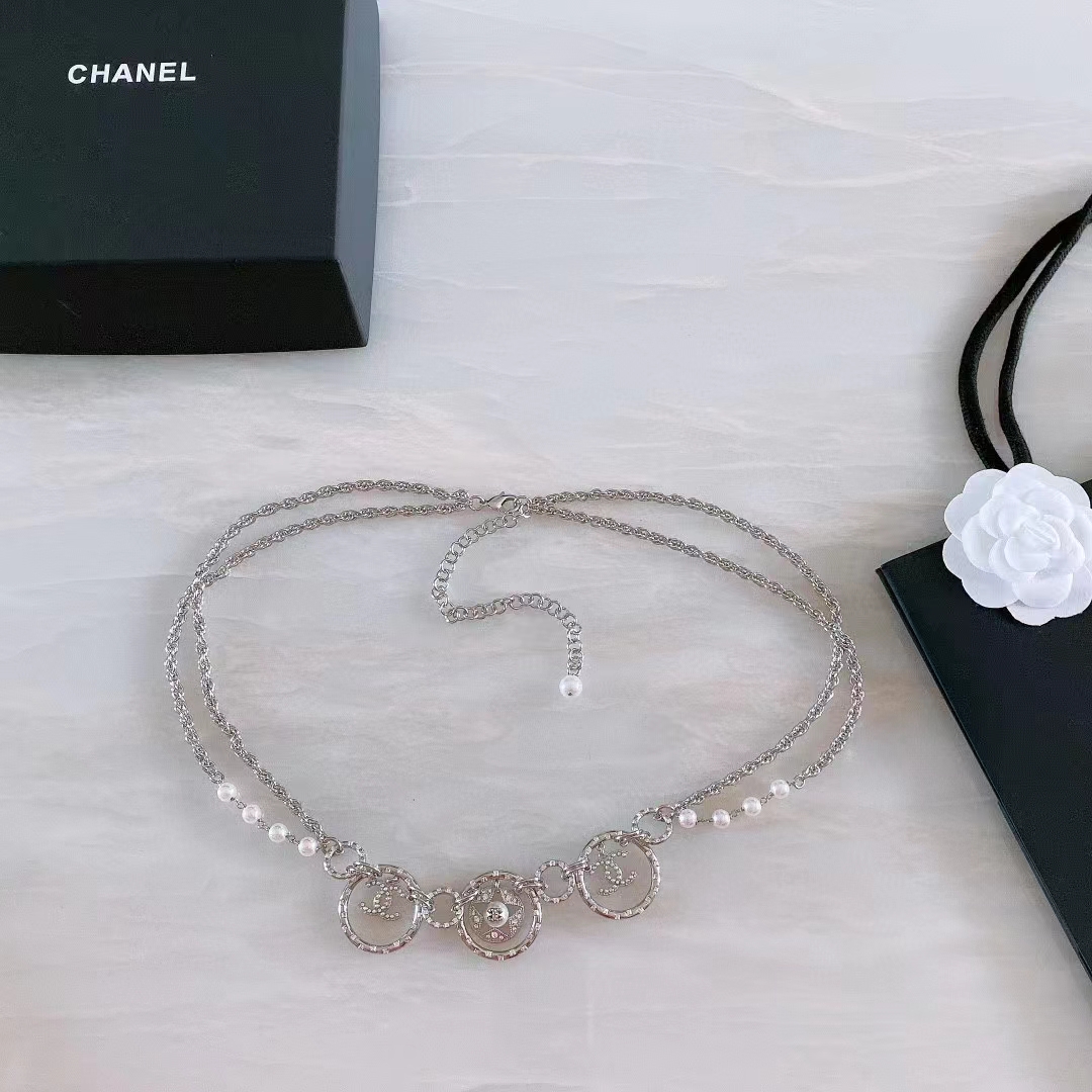 Chanel Women CC Chain Belt Metal Glass Pearls Imitation Pearls Strass Silver Pearly White Crystal
