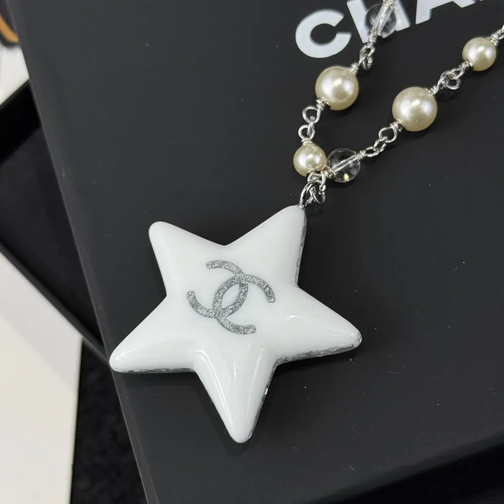 Chanel Women Necklace Metal Resin Glass Pearls ABF128