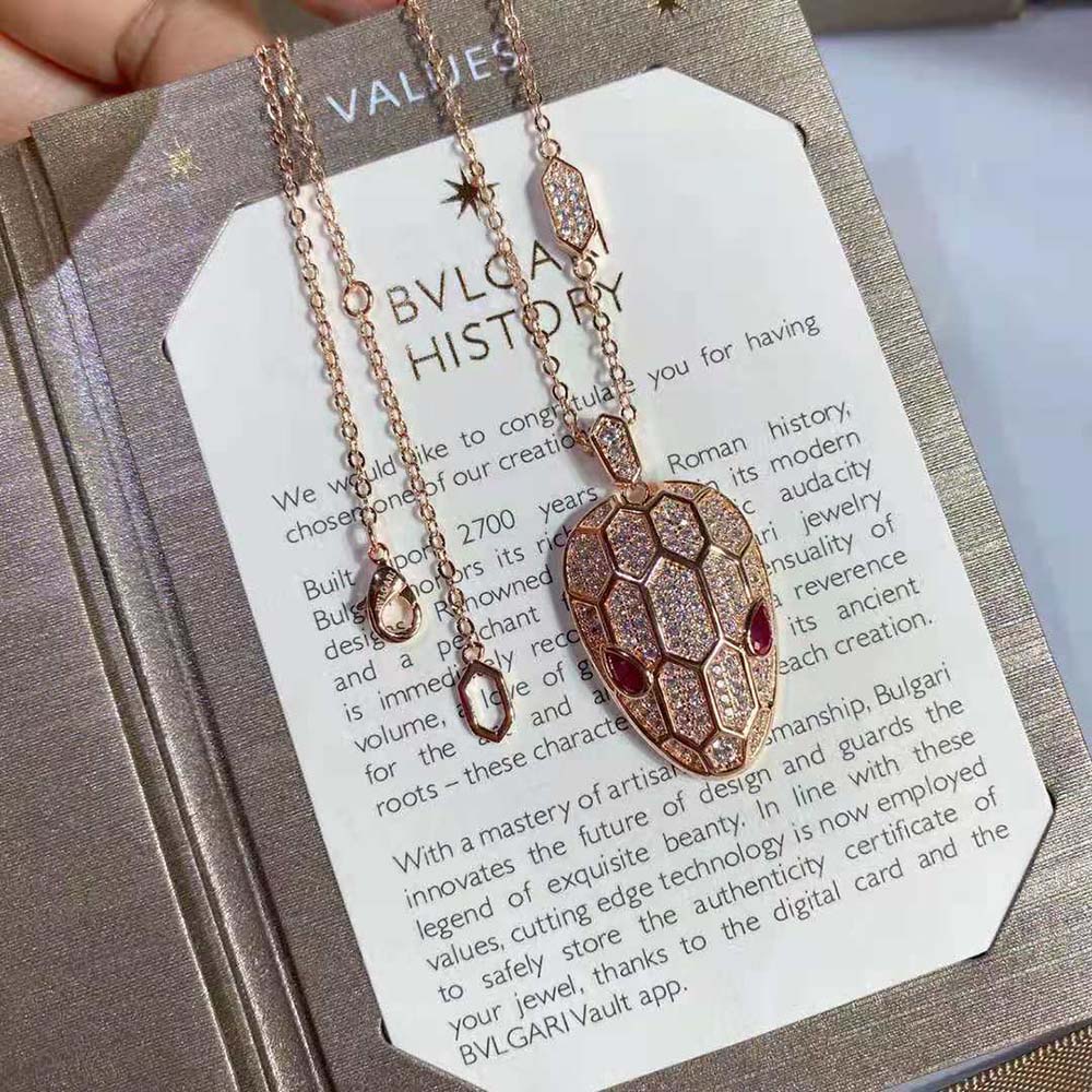 Bvlgari Women Serpenti Necklace in 18 KT Rose Gold
