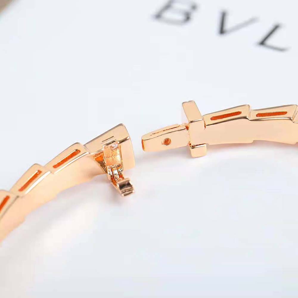 Bvlgari Women Serpenti Viper 18 KT Rose Gold Bracelet Set with Demi Pave Diamonds