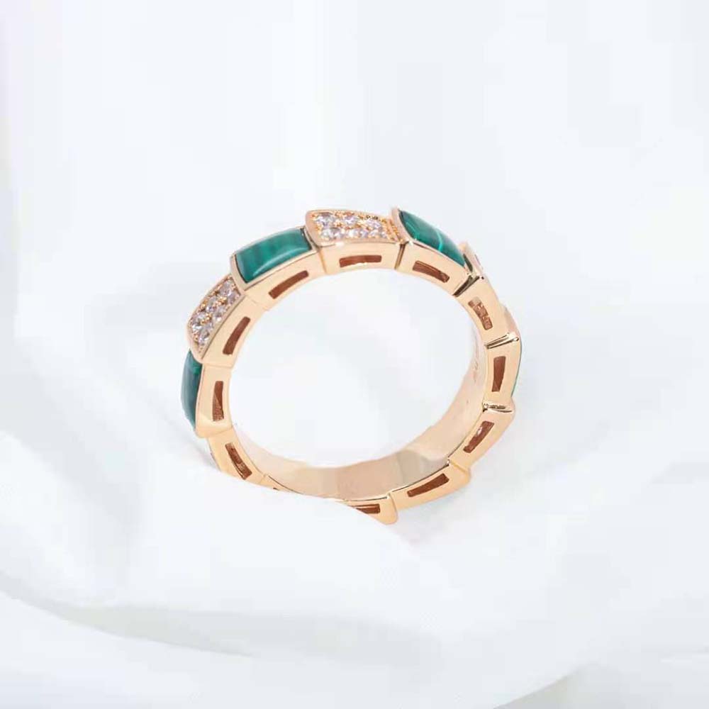 Bvlgari Women Serpenti Viper Band Ring in 18 KT Rose Gold-Green