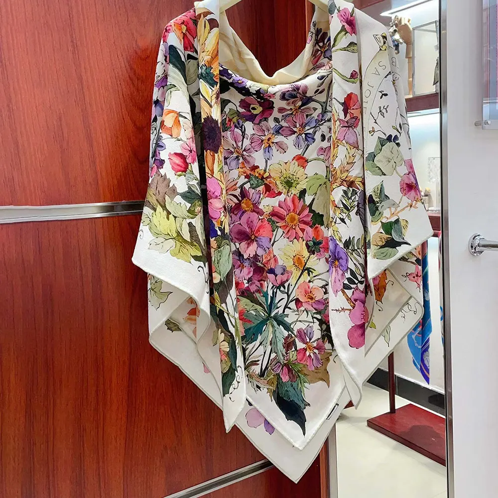 Dior Unisex Dior 4 Saisons Été Soleil 90 Square Scarf Ecru Multicolor Silk Twill