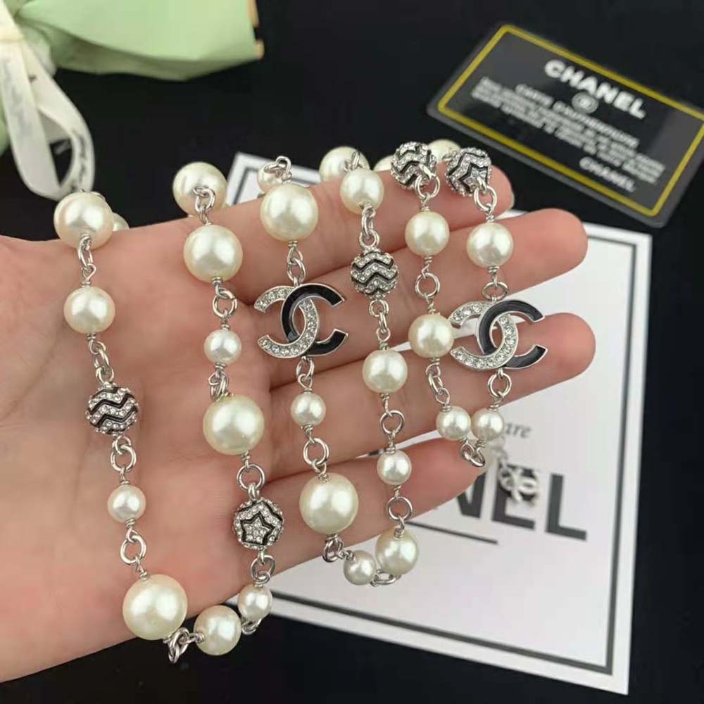 Chanel Women Long Necklace in Metal Glass Pearls and Strass