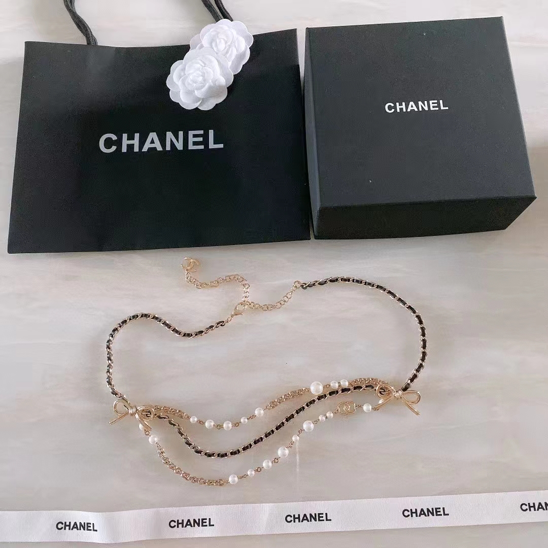 Chanel Women CC Chain Belt Gold Metal Resin Glass Pearls Strass Black Calfskin Leather
