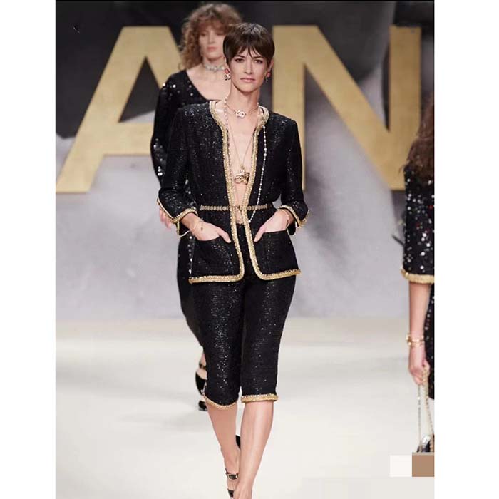 Chanel Women CC Chain Belt Lambskin Leather Gold-Tone Metal Strass Black