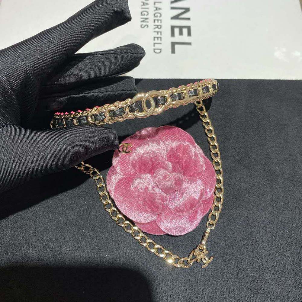 Chanel Women Choker in Metal and Calfskin