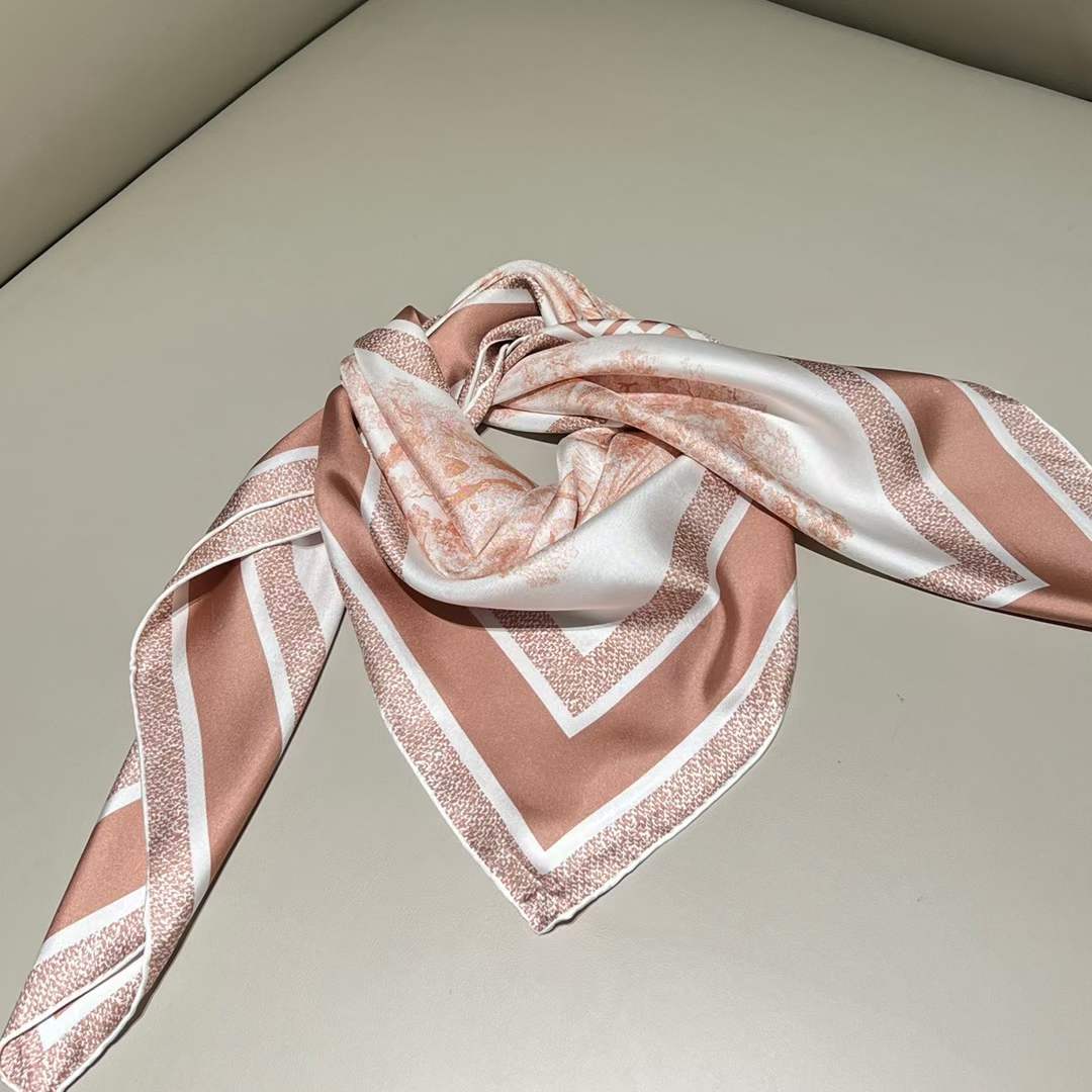 Dior Women CD Toile De Jouy Sauvage 90 Square Scarf Ivory Pink Silk Twill