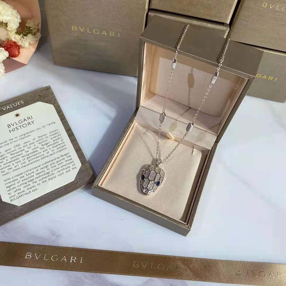 Bvlgari Women Serpenti Necklace in 18 KT White Gold