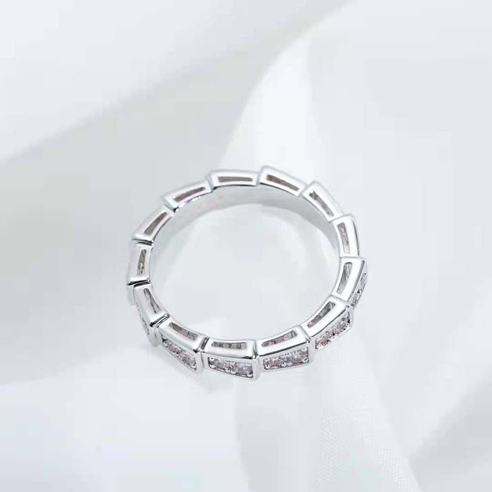 Bvlgari Women Precious Beauty of the Scales Serpenti Viper Ring