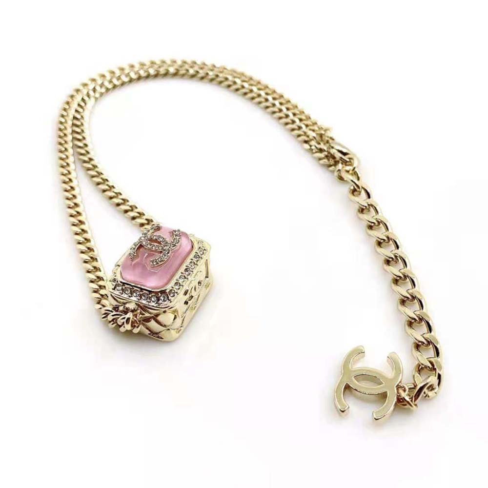 Chanel Women Pendant Necklace in Metal Resin and Strass